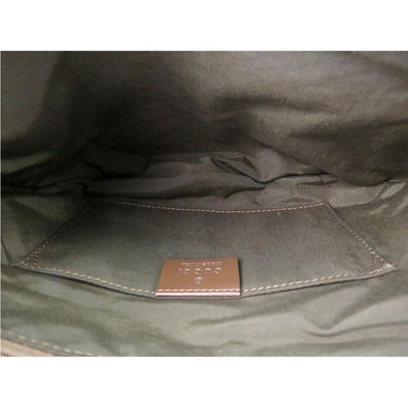 Gucci Monogram Brown Shoulder Bag - Picture 8 of 16